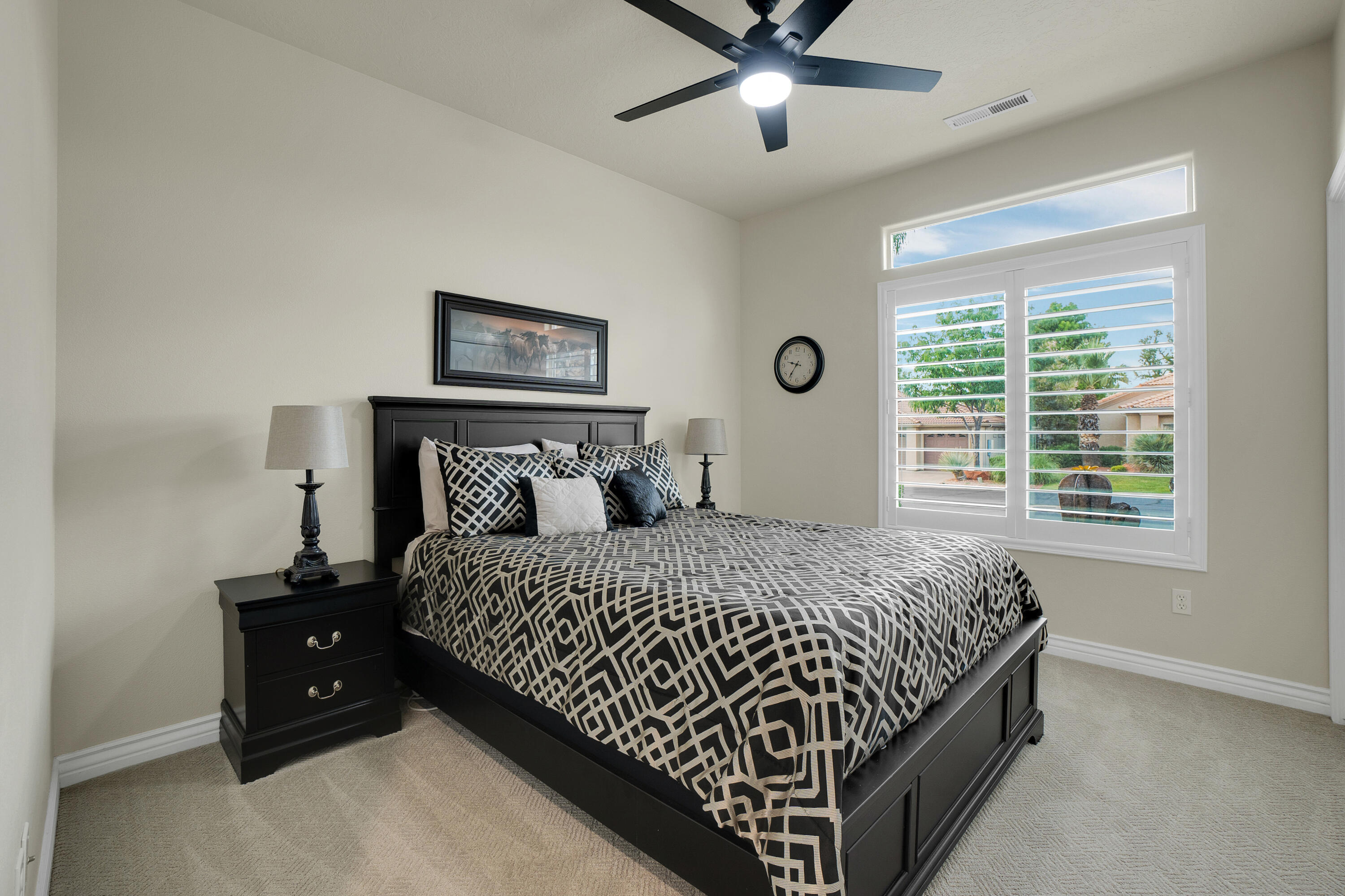 LAS ENTRADAS AT GREEN SPRING - Residential