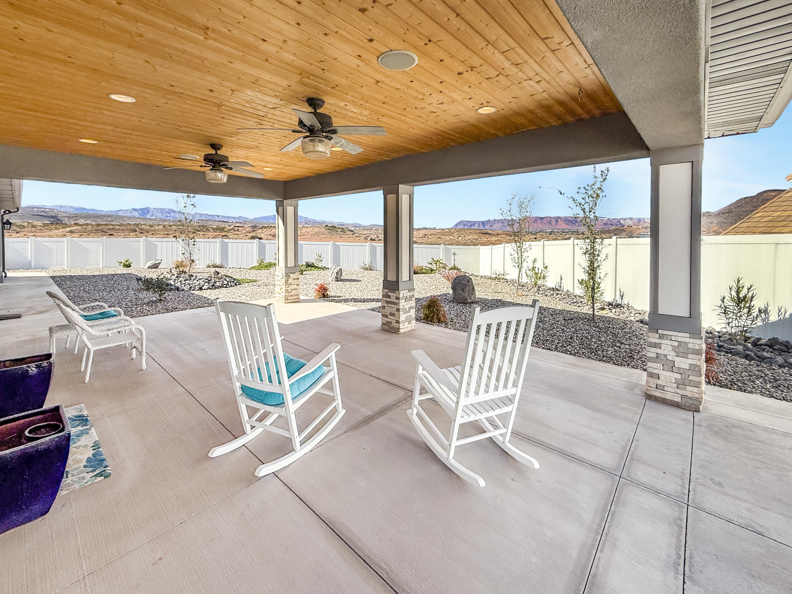 MESA PALMS ESTATES - Residential