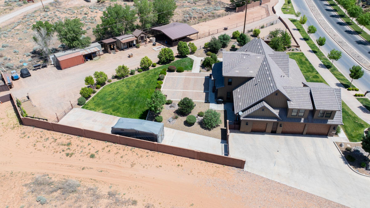 COUNTRY WAY ESTATES - Residential