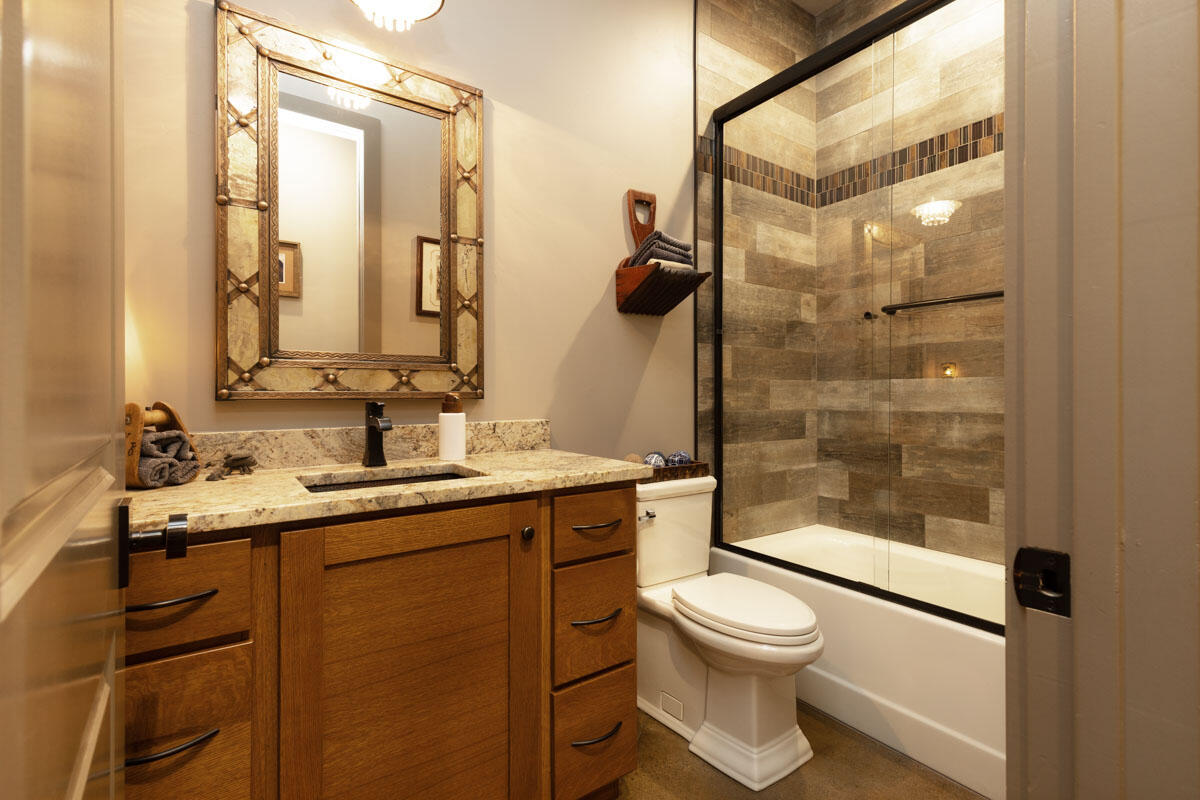 COUNTRY WAY ESTATES - Residential