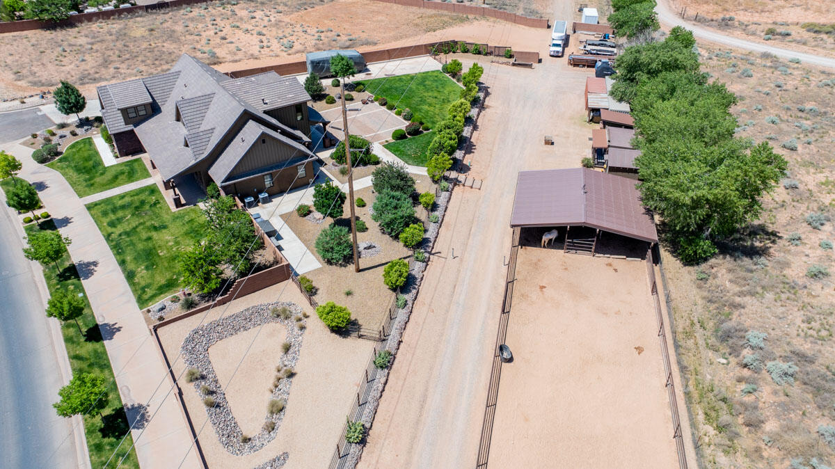 COUNTRY WAY ESTATES - Residential