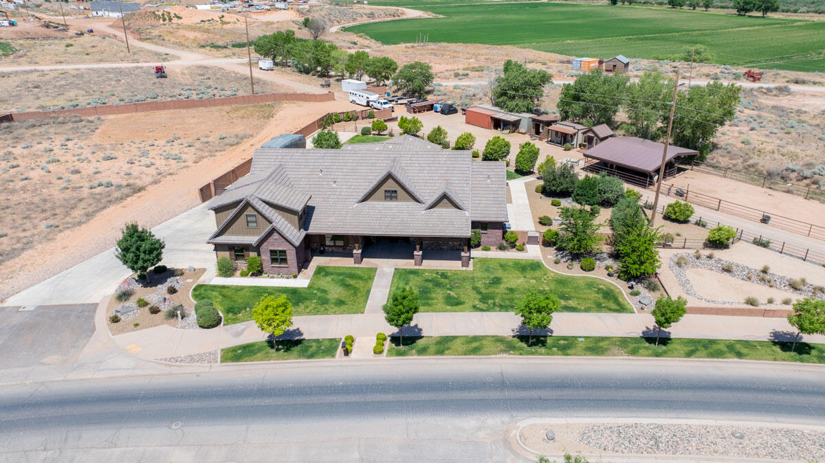 COUNTRY WAY ESTATES - Residential