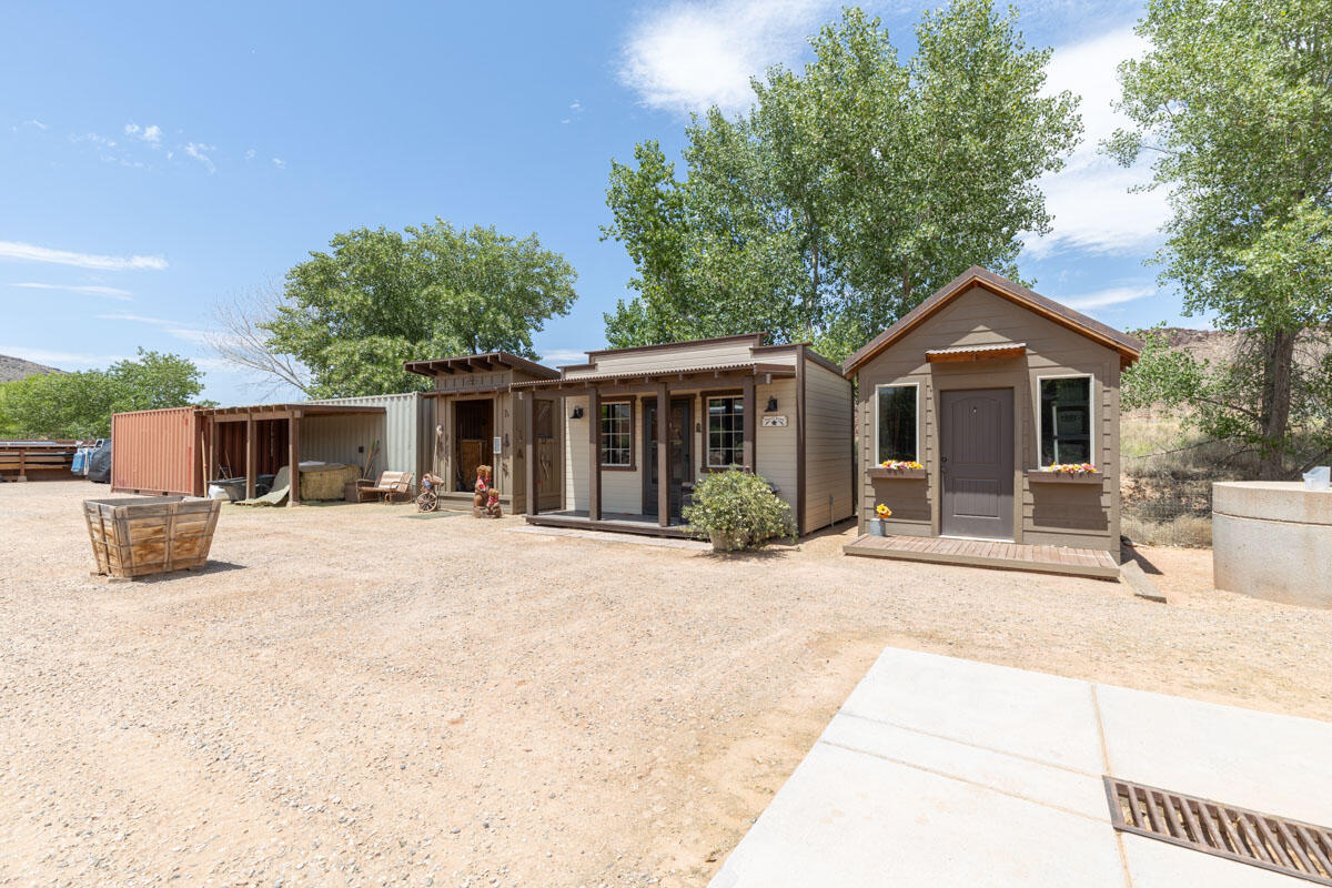 COUNTRY WAY ESTATES - Residential