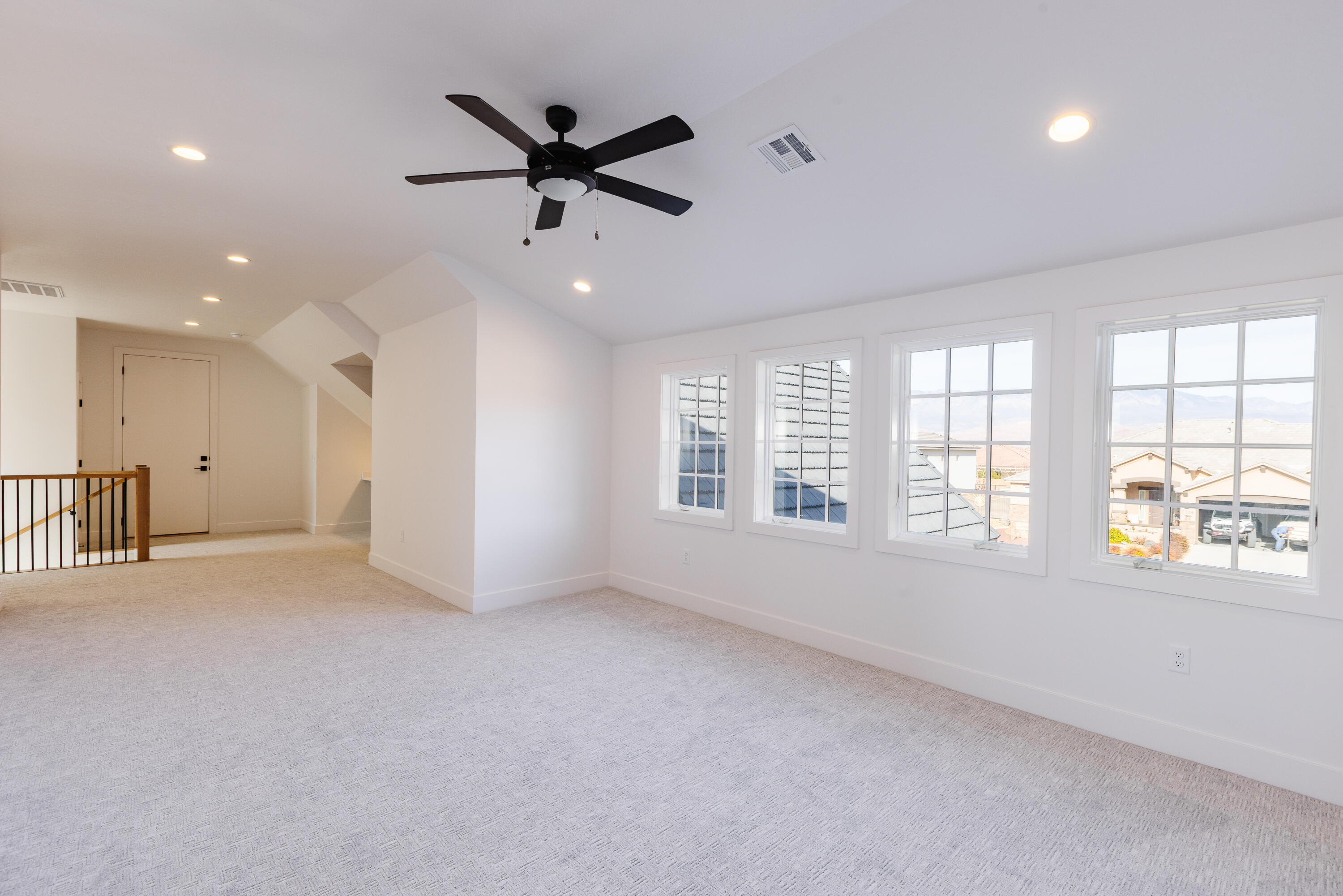 DIXIE SPRINGS - Residential