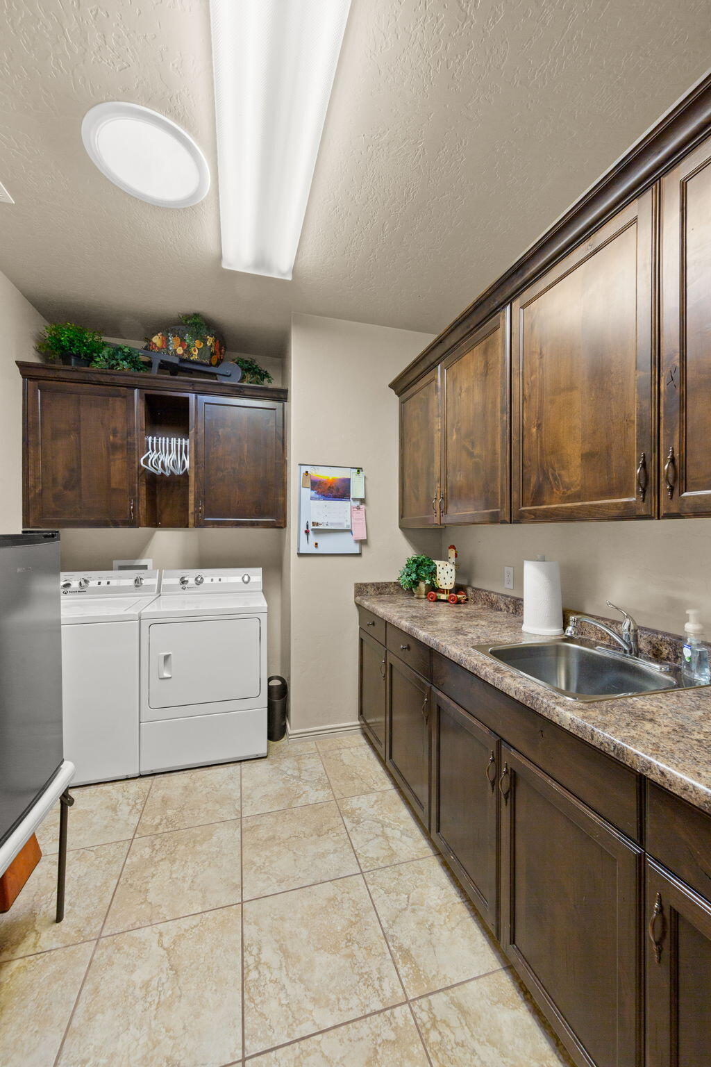 SKY VIEW ESTATES - Residential