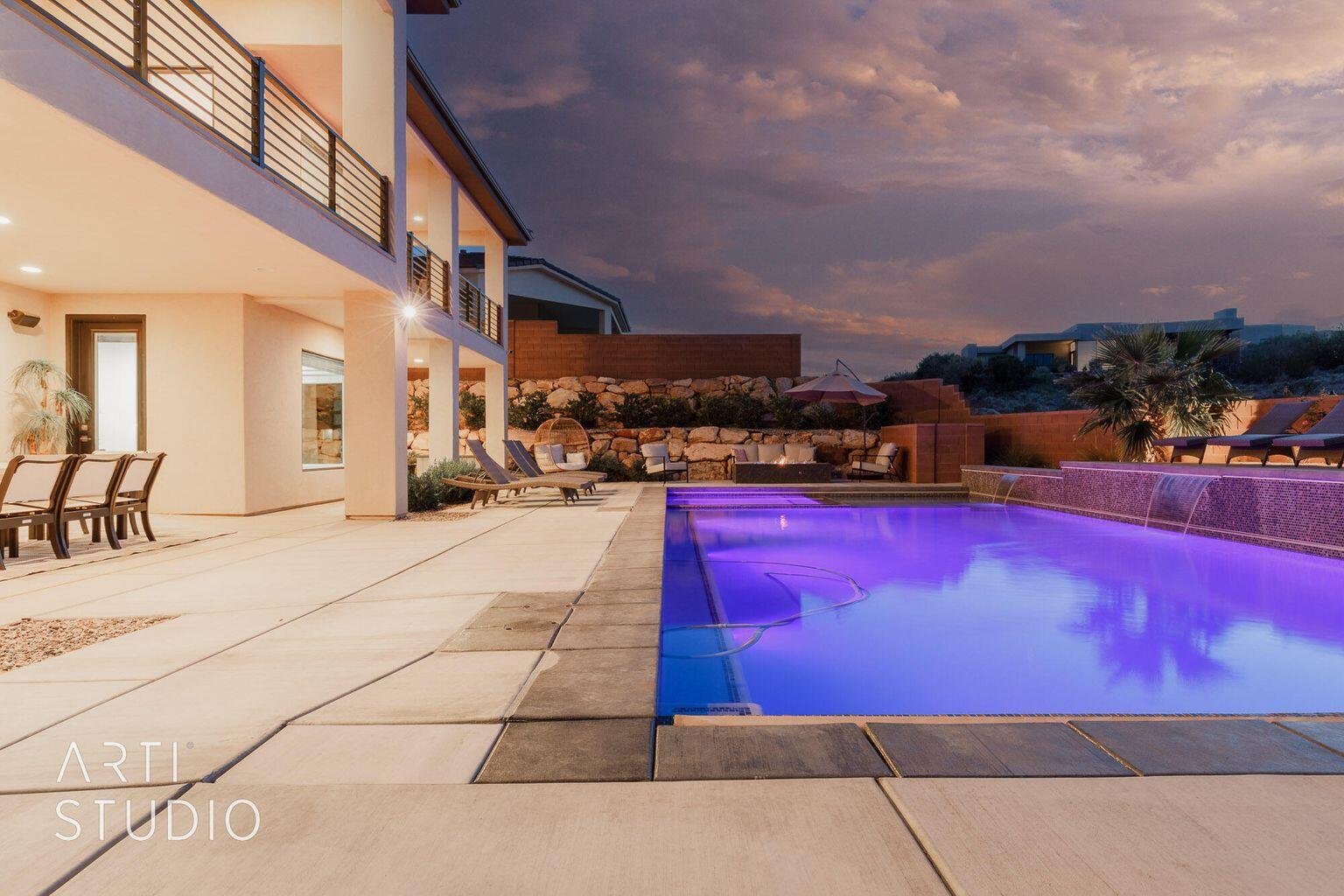 DESERTS EDGE - Residential