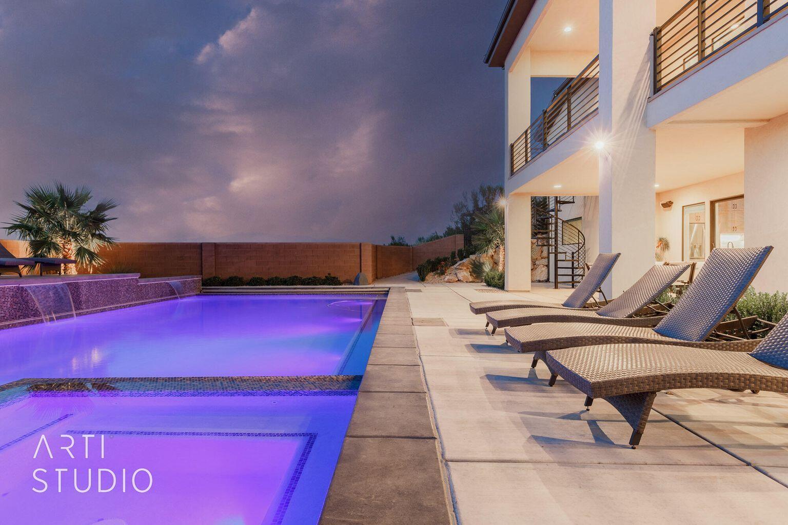 DESERTS EDGE - Residential