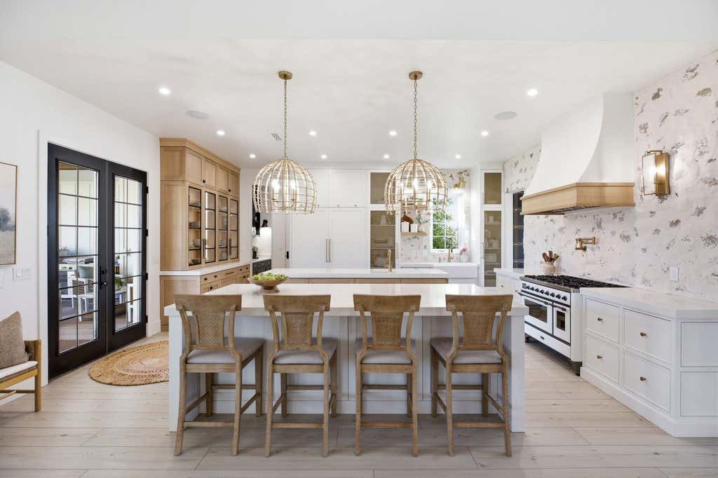 Photo of 2439 E 1500 S, New Harmony, UT 84757 (MLS # 26-274831)