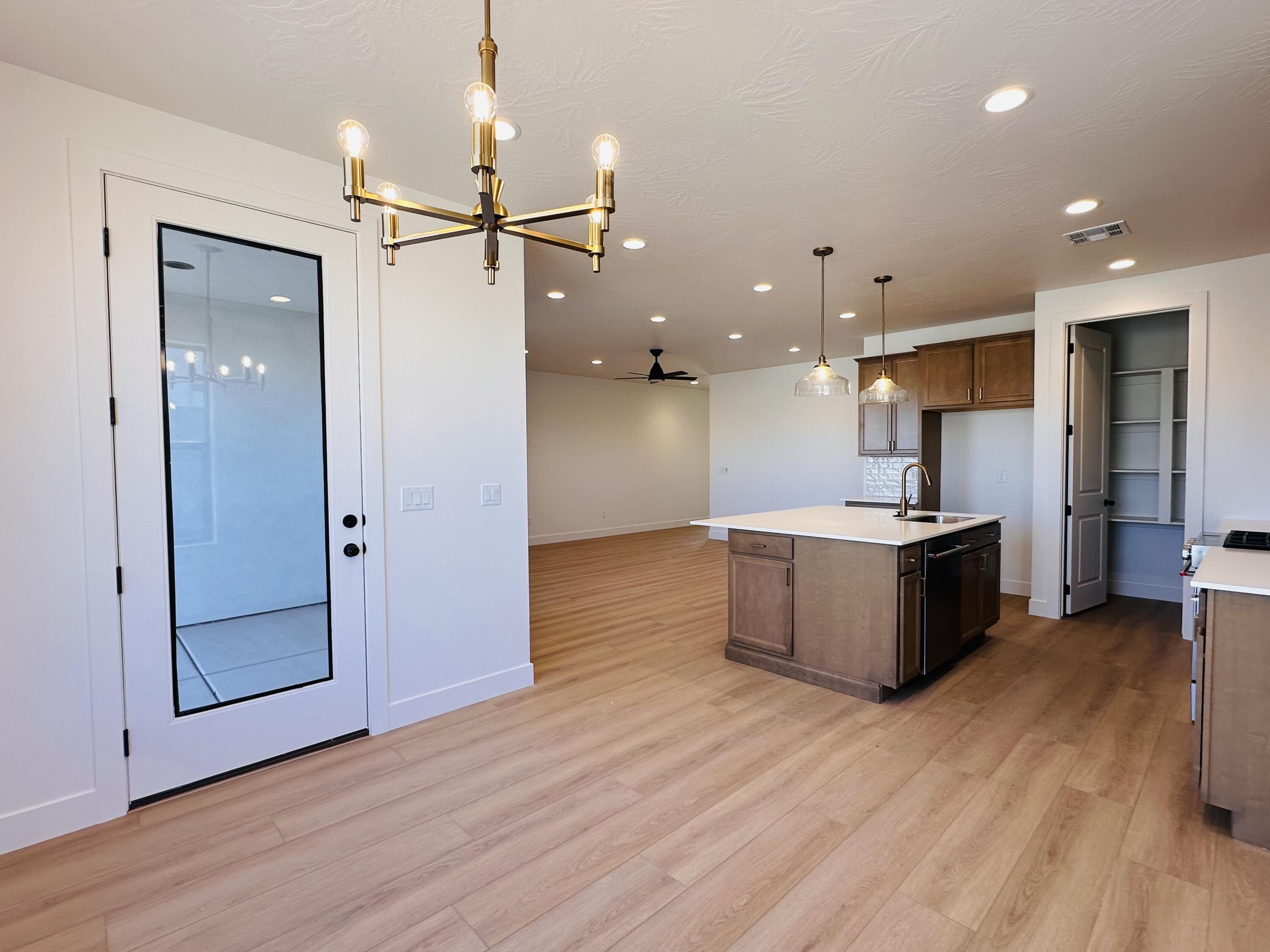 ROSALIA RIDGE AT DIVARIO - Residential