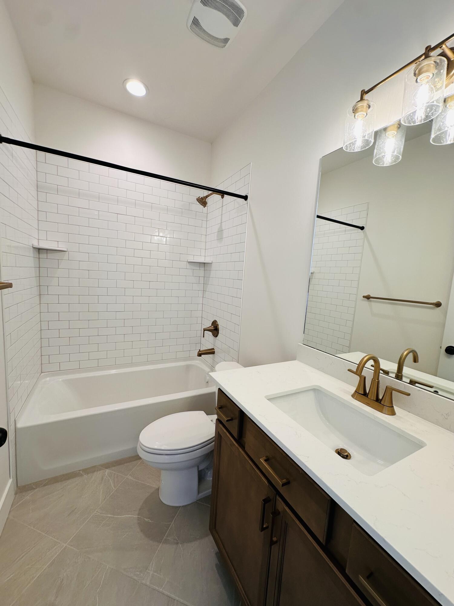 ROSALIA RIDGE AT DIVARIO - Residential