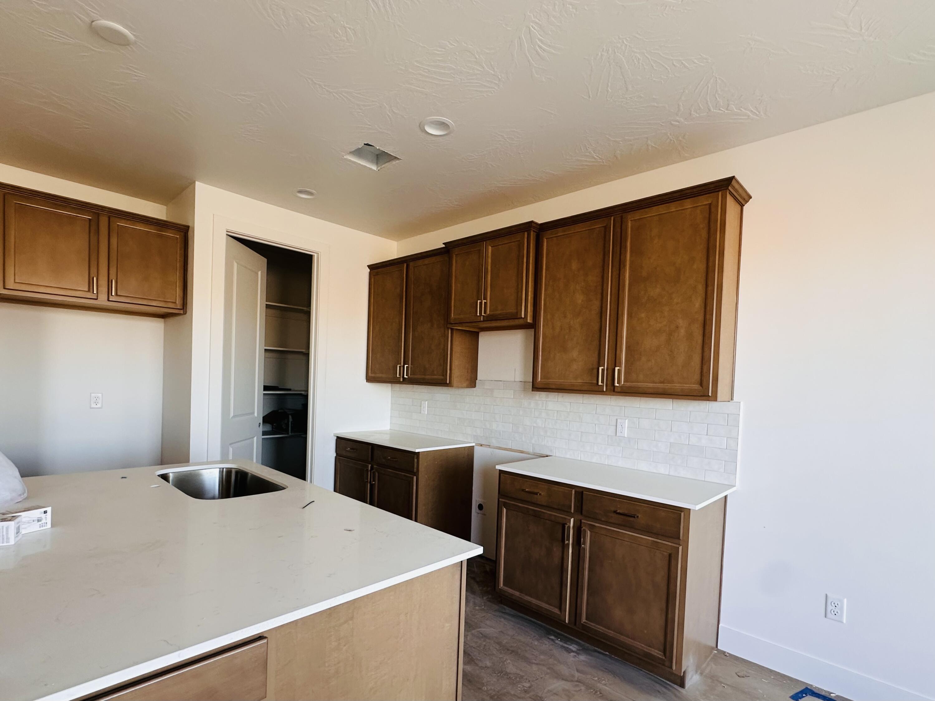 ROSALIA RIDGE AT DIVARIO - Residential