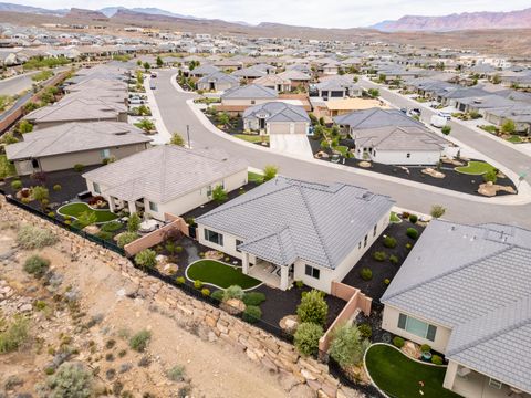 Tiny photo for 2737 W Trasimeno DR, Saint George, UT 84770 (MLS # 26-271769)