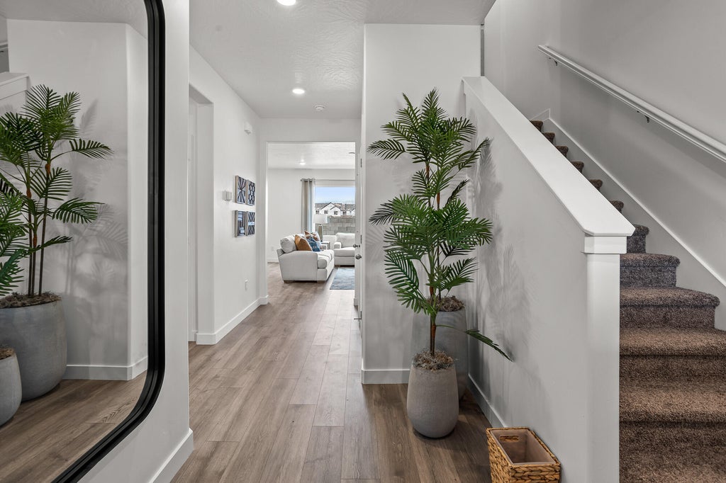 Photo of 3303 E Defiance House Dr #4198, Washington, UT 84780 (MLS # 26-273868)