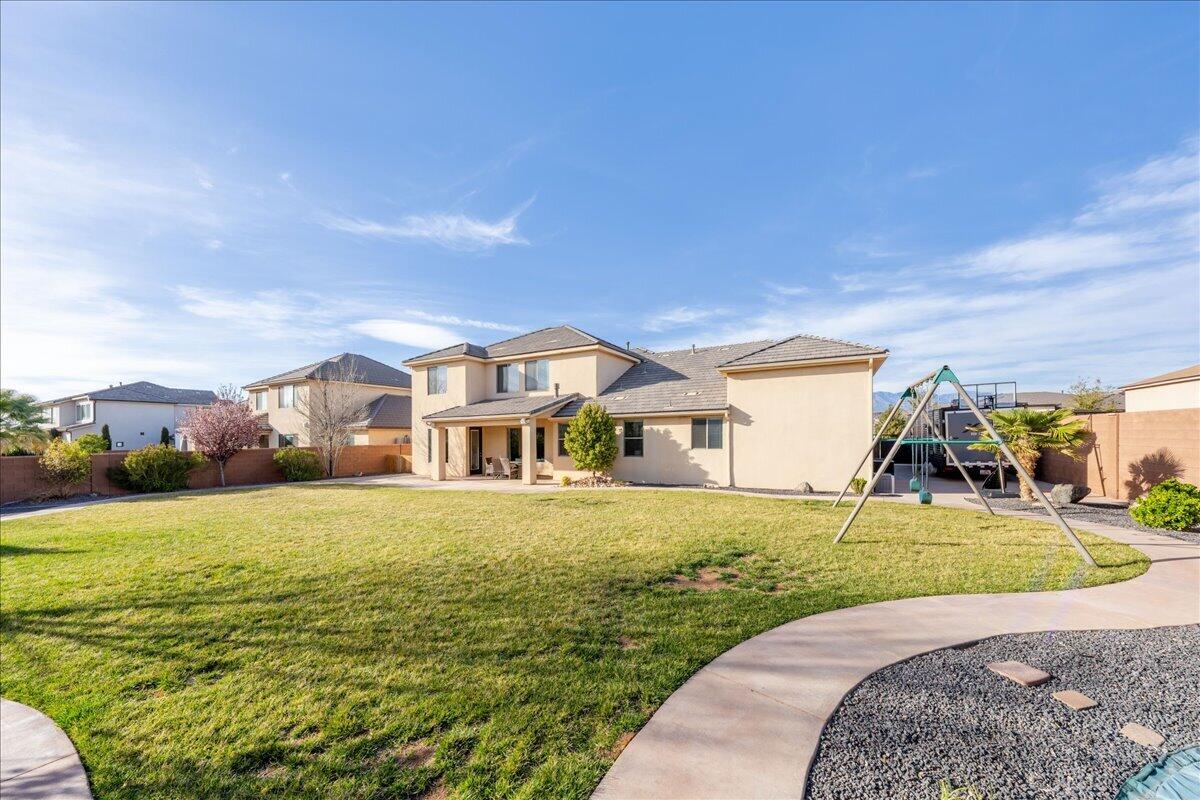 IRON HORSE - Residential