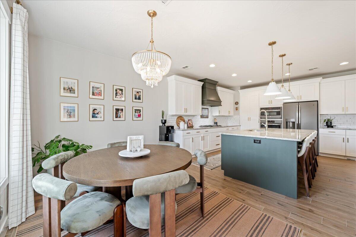 IRON HORSE - Residential