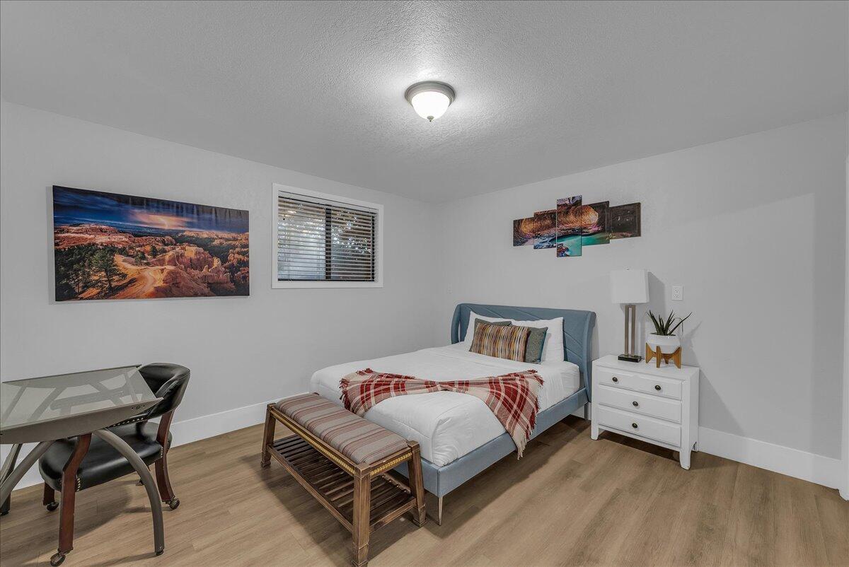 LA VERKIN ESTATES - Residential