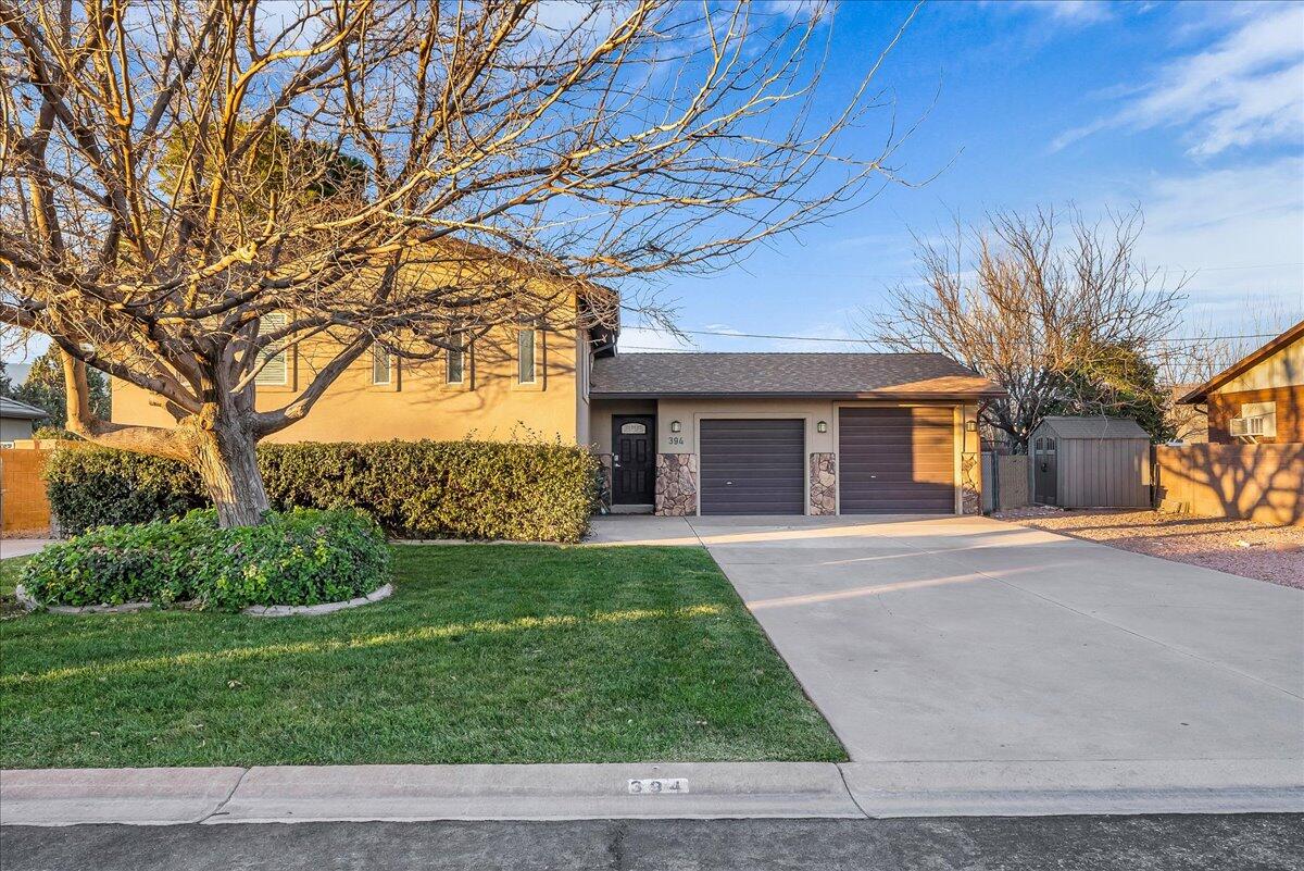 LA VERKIN ESTATES - Residential