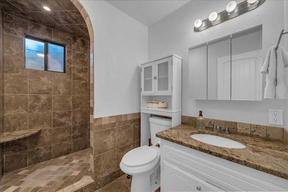 LA VERKIN ESTATES - Residential