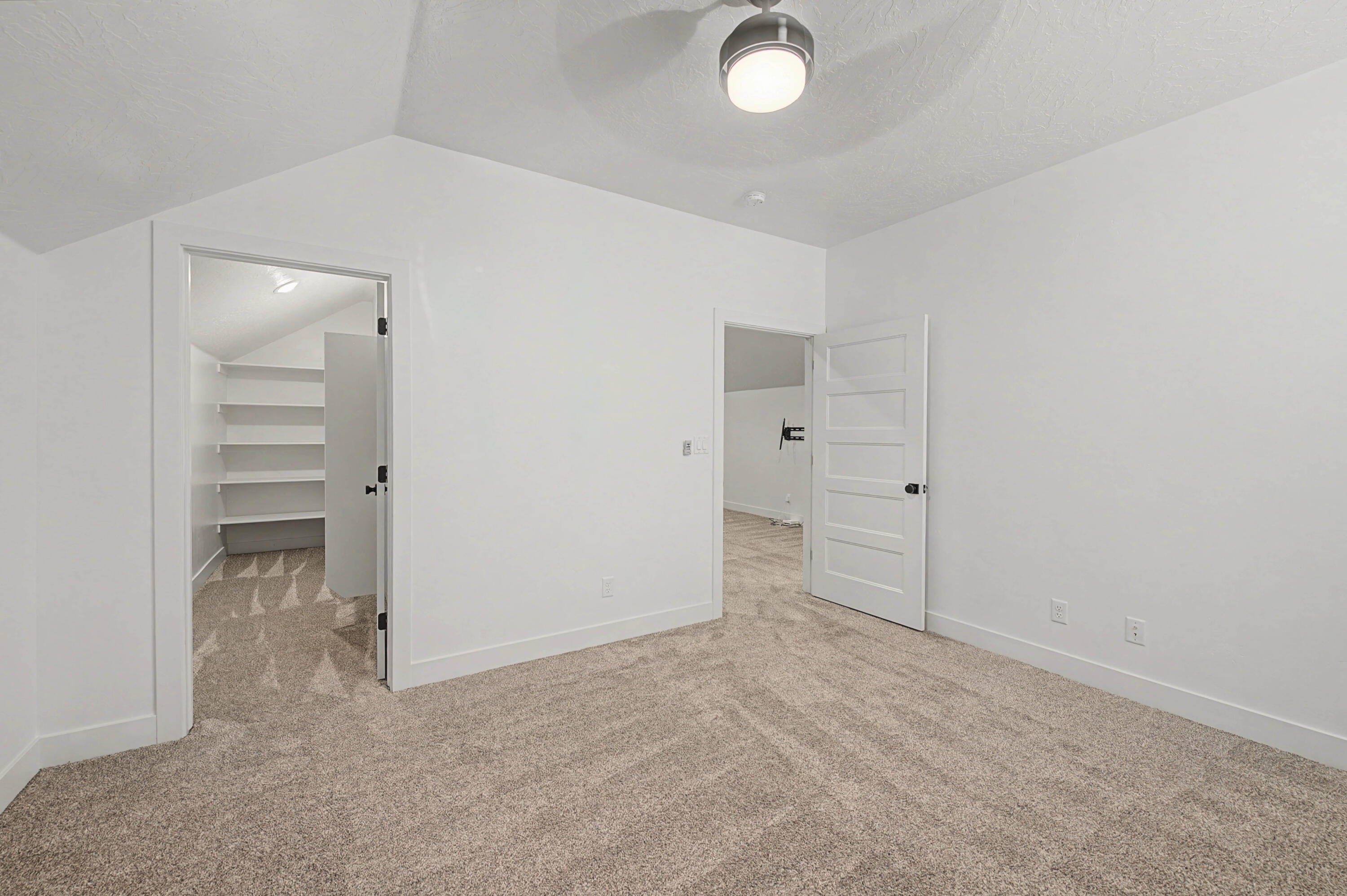 DIXIE SPRINGS - Residential