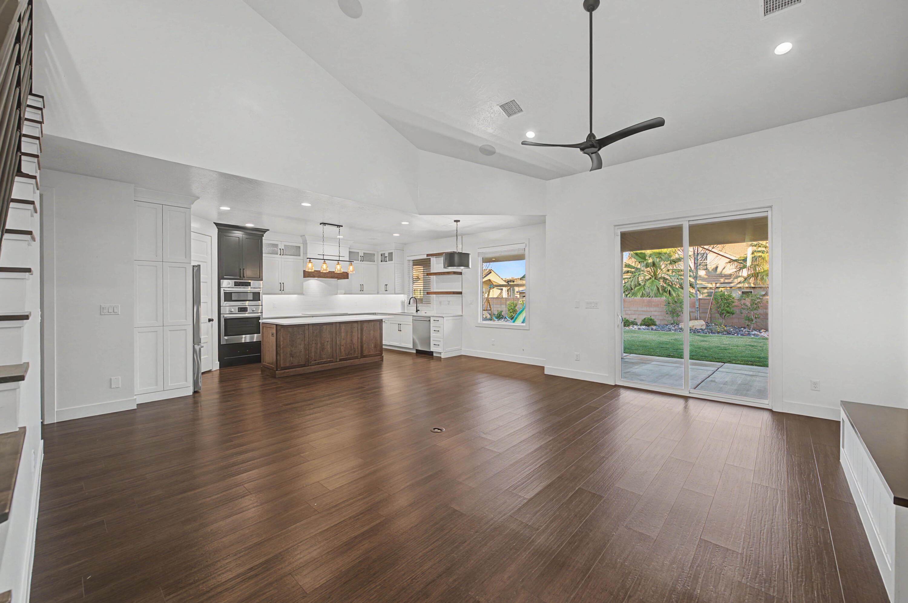 DIXIE SPRINGS - Residential