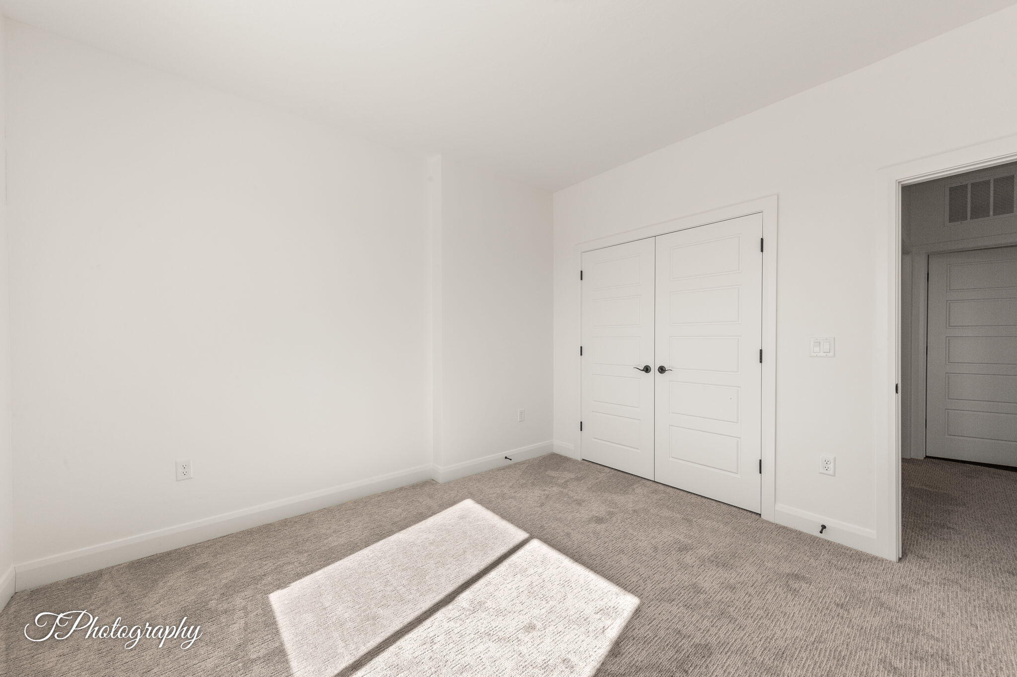 PERRY LANDING - Residential