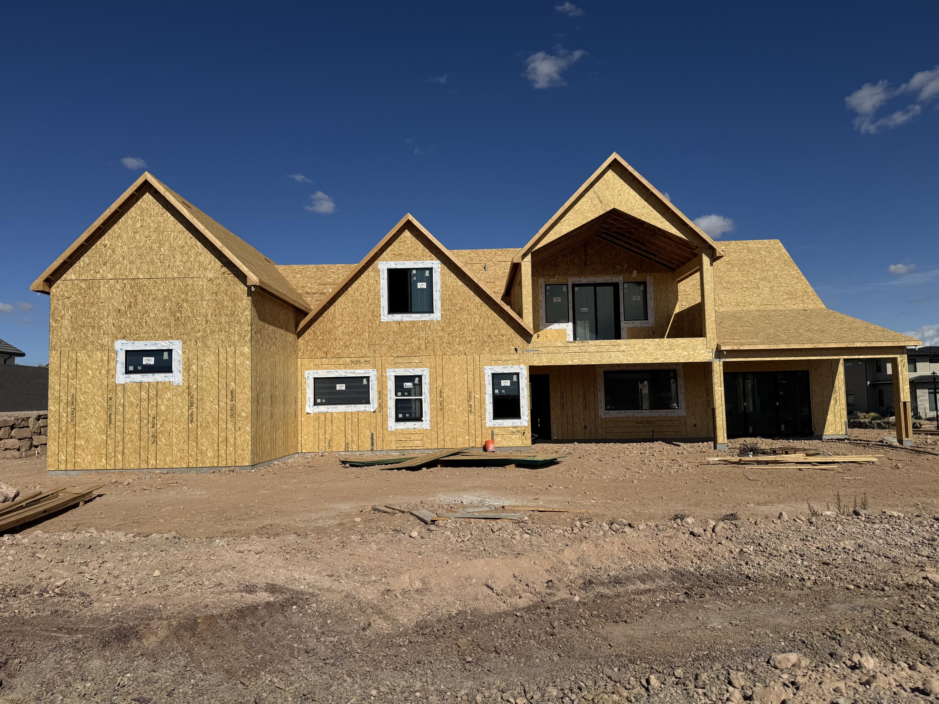 TONAQUINT HEIGHTS - Residential