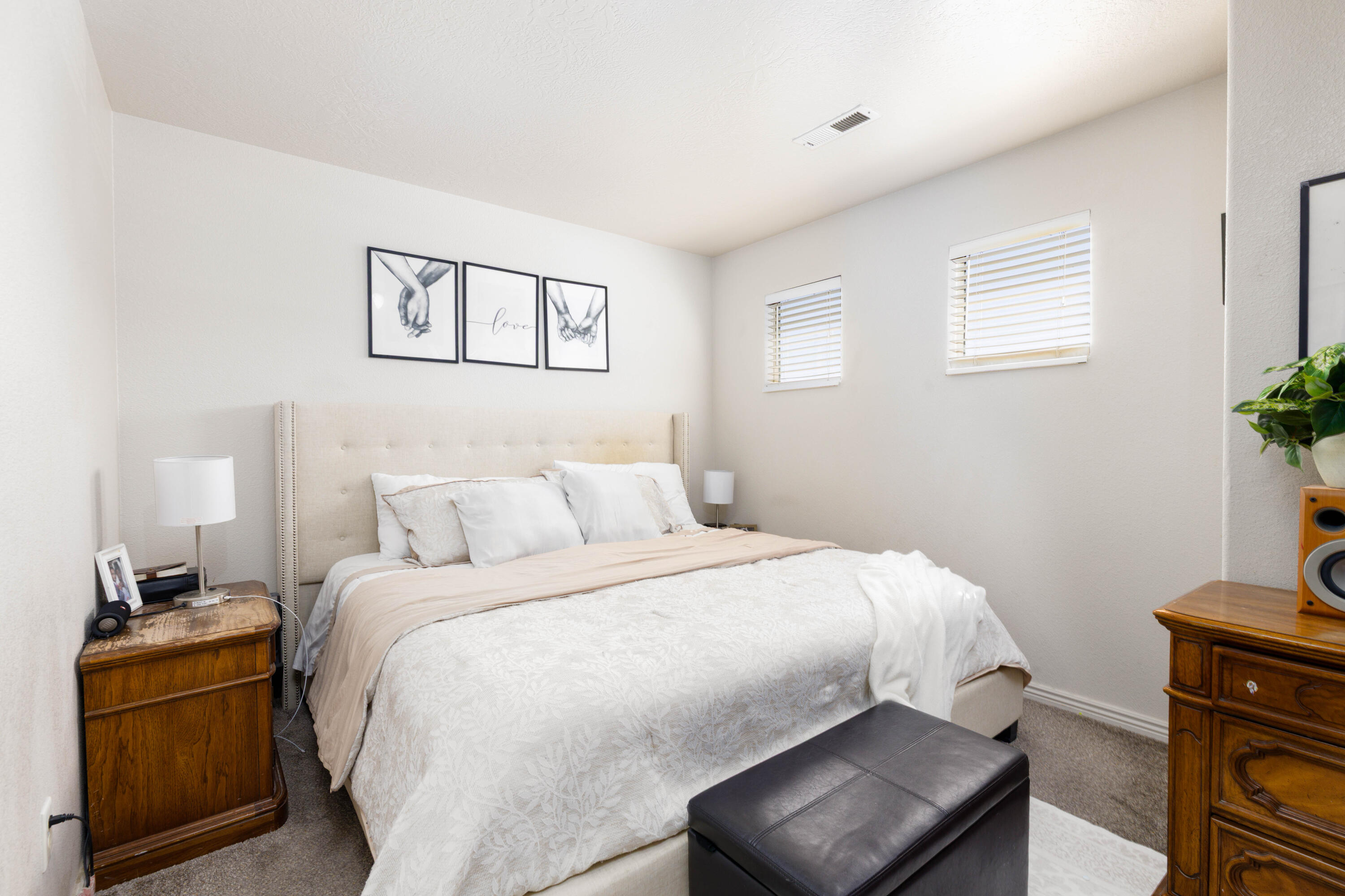 HIDDEN VALLEY TOWN HOMES - Residential