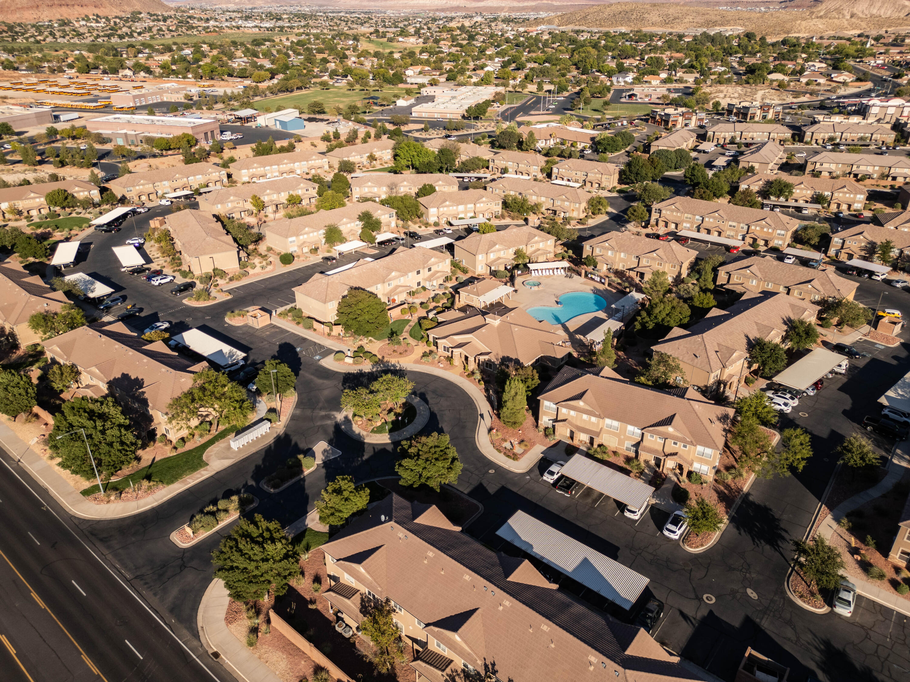 HIDDEN VALLEY TOWN HOMES - Residential