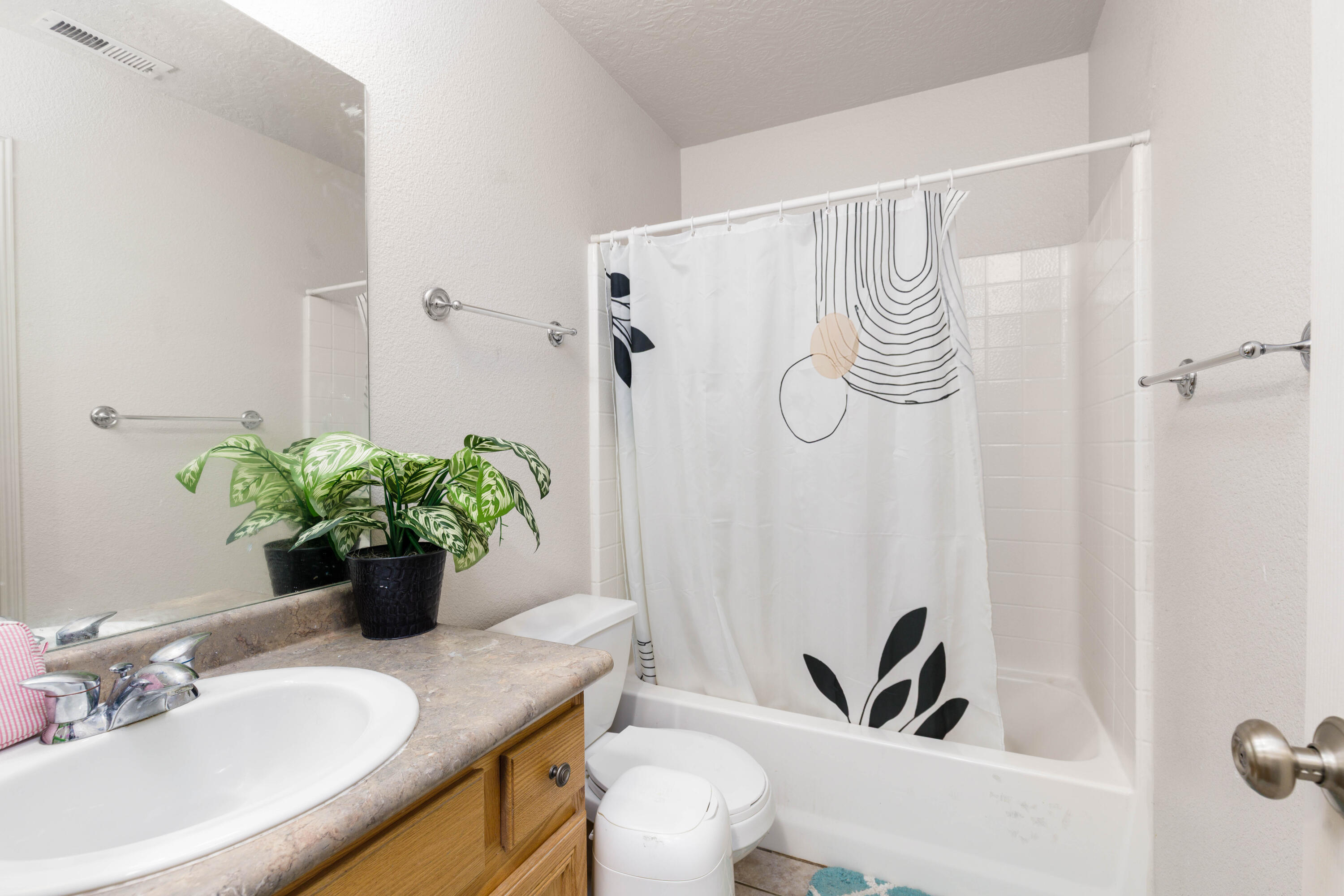 HIDDEN VALLEY TOWN HOMES - Residential