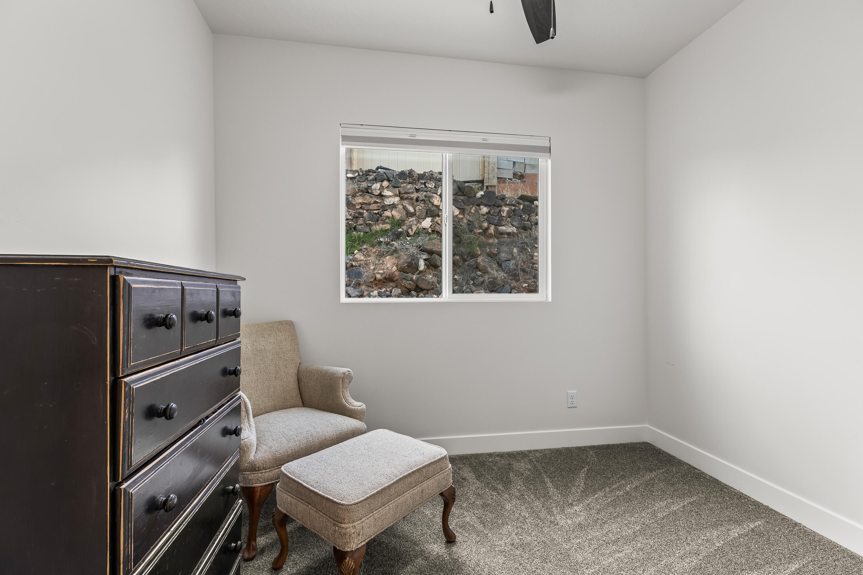 GREEN ACRES NORTH VIEW - Residential