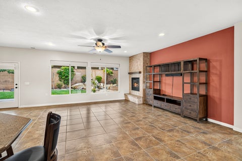 Tiny photo for 1453 Heatherglen DR, Saint George, UT 84790 (MLS # 26-275053)