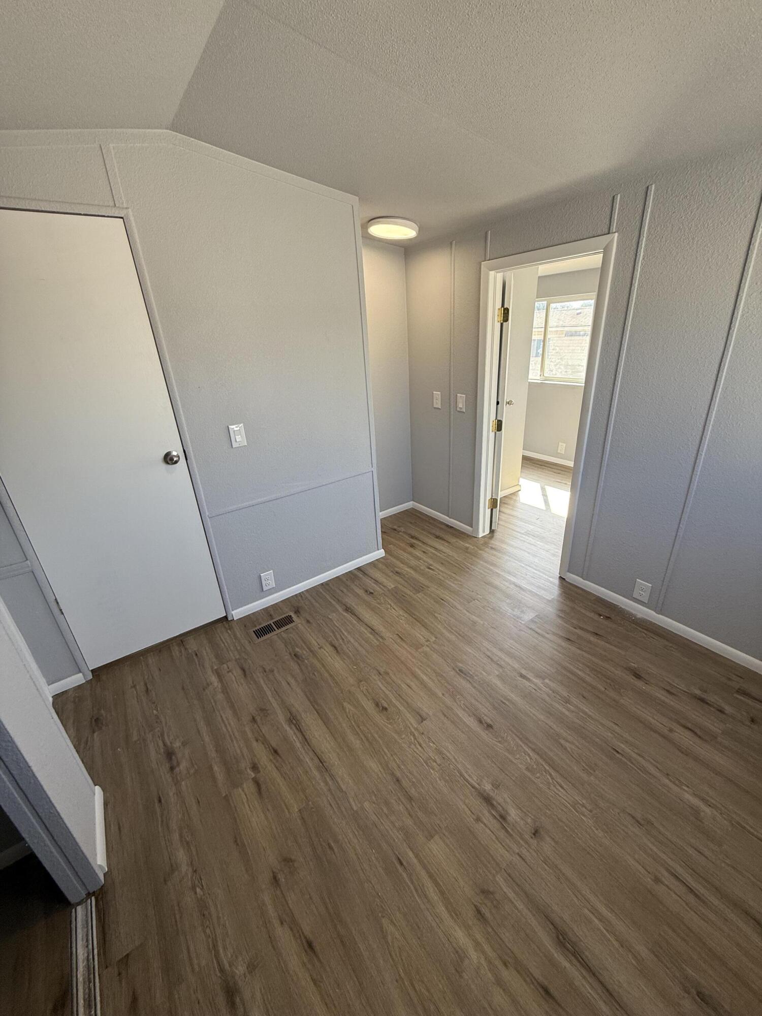 CANYON BREEZE RV RESORT - Residential