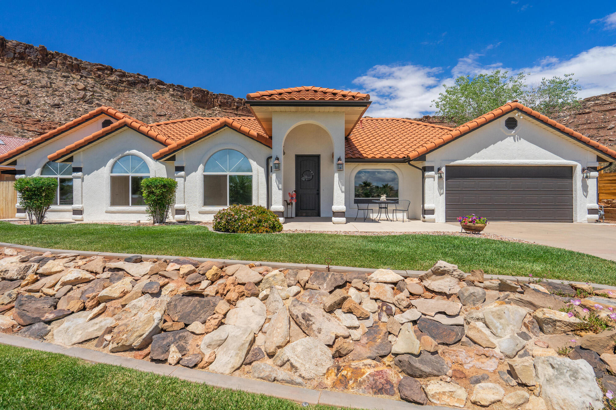BLOOMINGTON COUNTRY CLUB - Residential