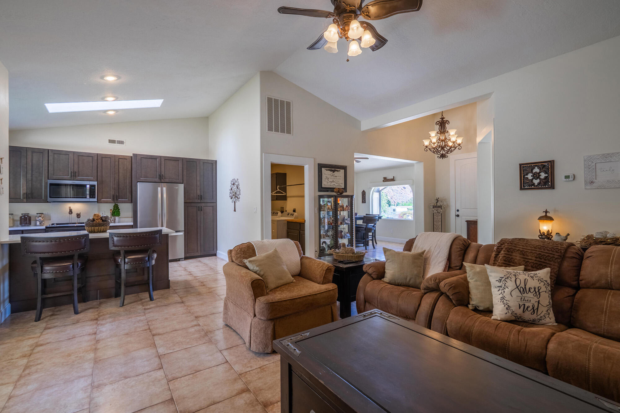 BLOOMINGTON COUNTRY CLUB - Residential