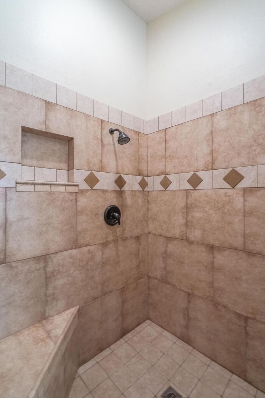 BLOOMINGTON COUNTRY CLUB - Residential