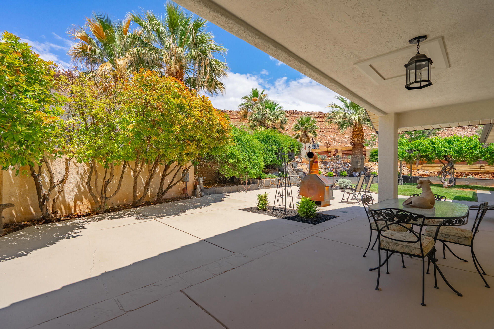 BLOOMINGTON COUNTRY CLUB - Residential