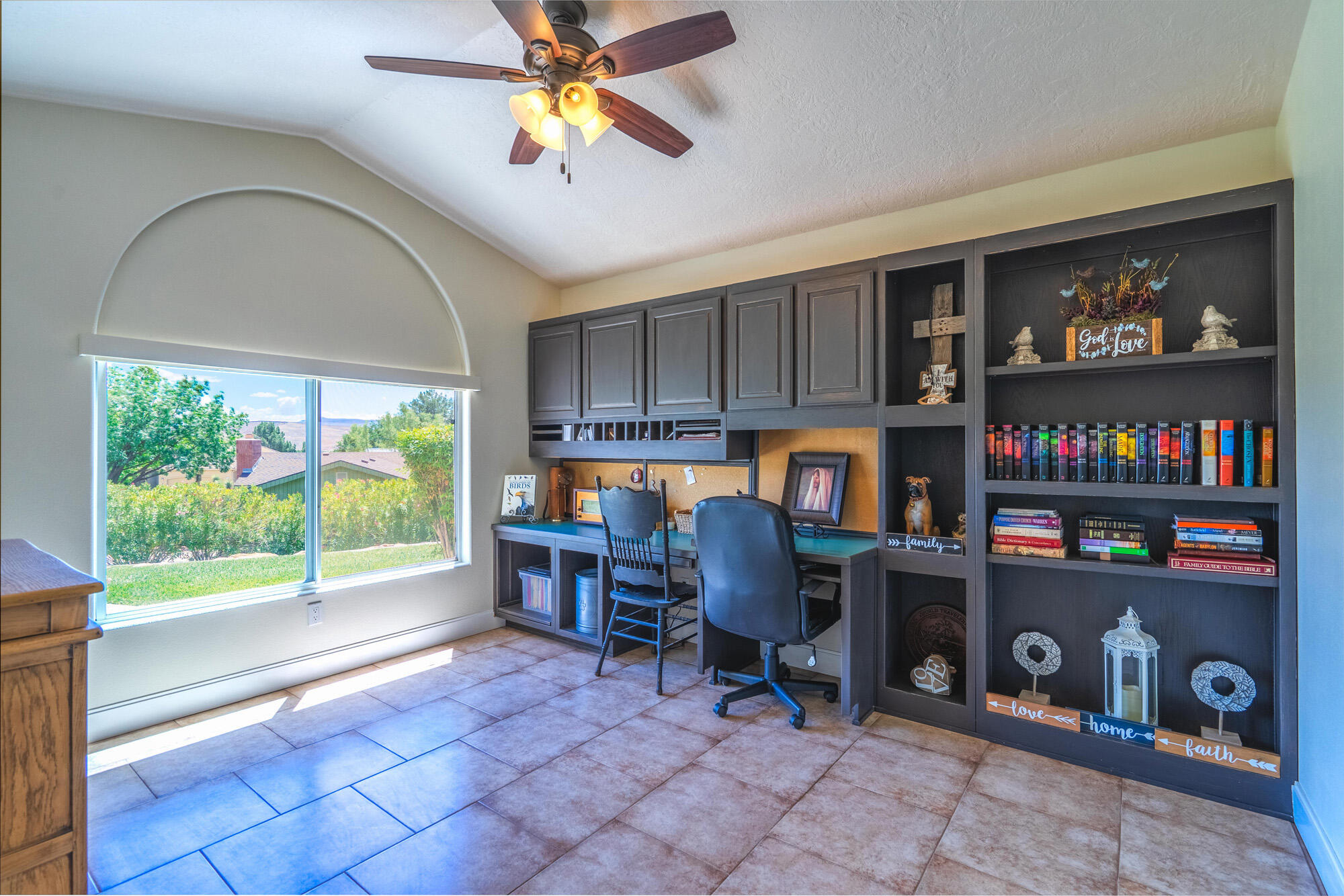 BLOOMINGTON COUNTRY CLUB - Residential