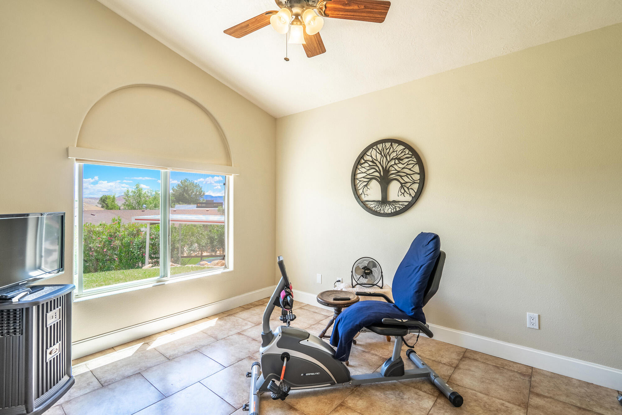 BLOOMINGTON COUNTRY CLUB - Residential