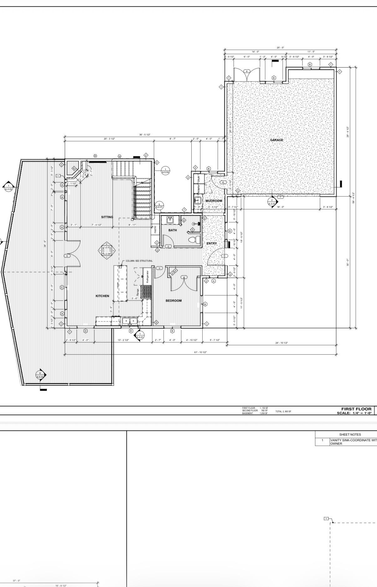 Main image without alt text