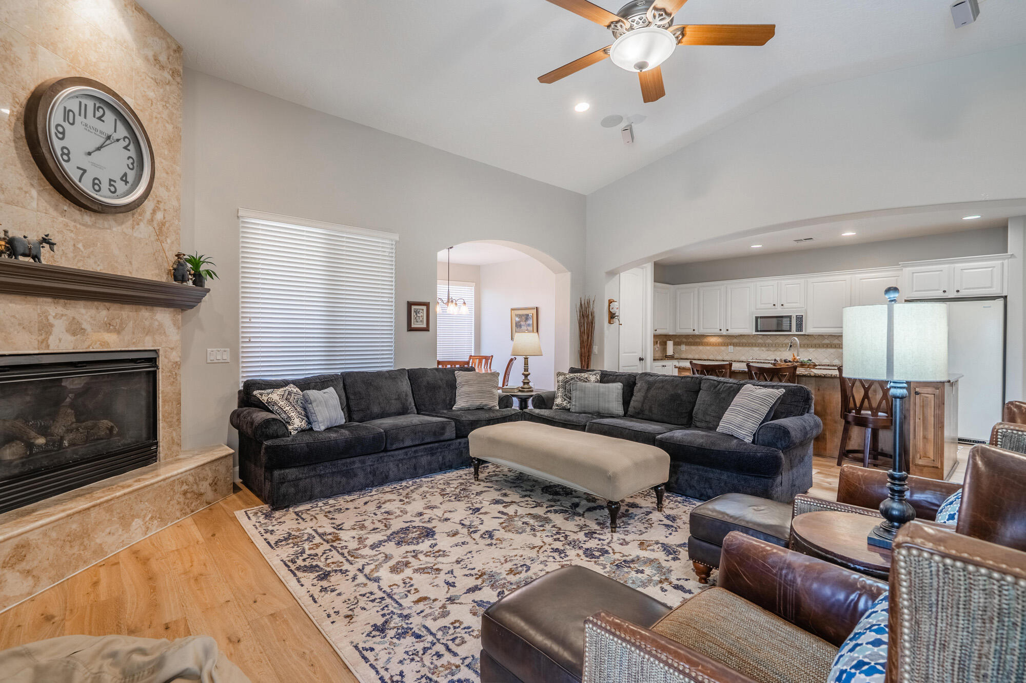 LIBERTY GREENS - Residential