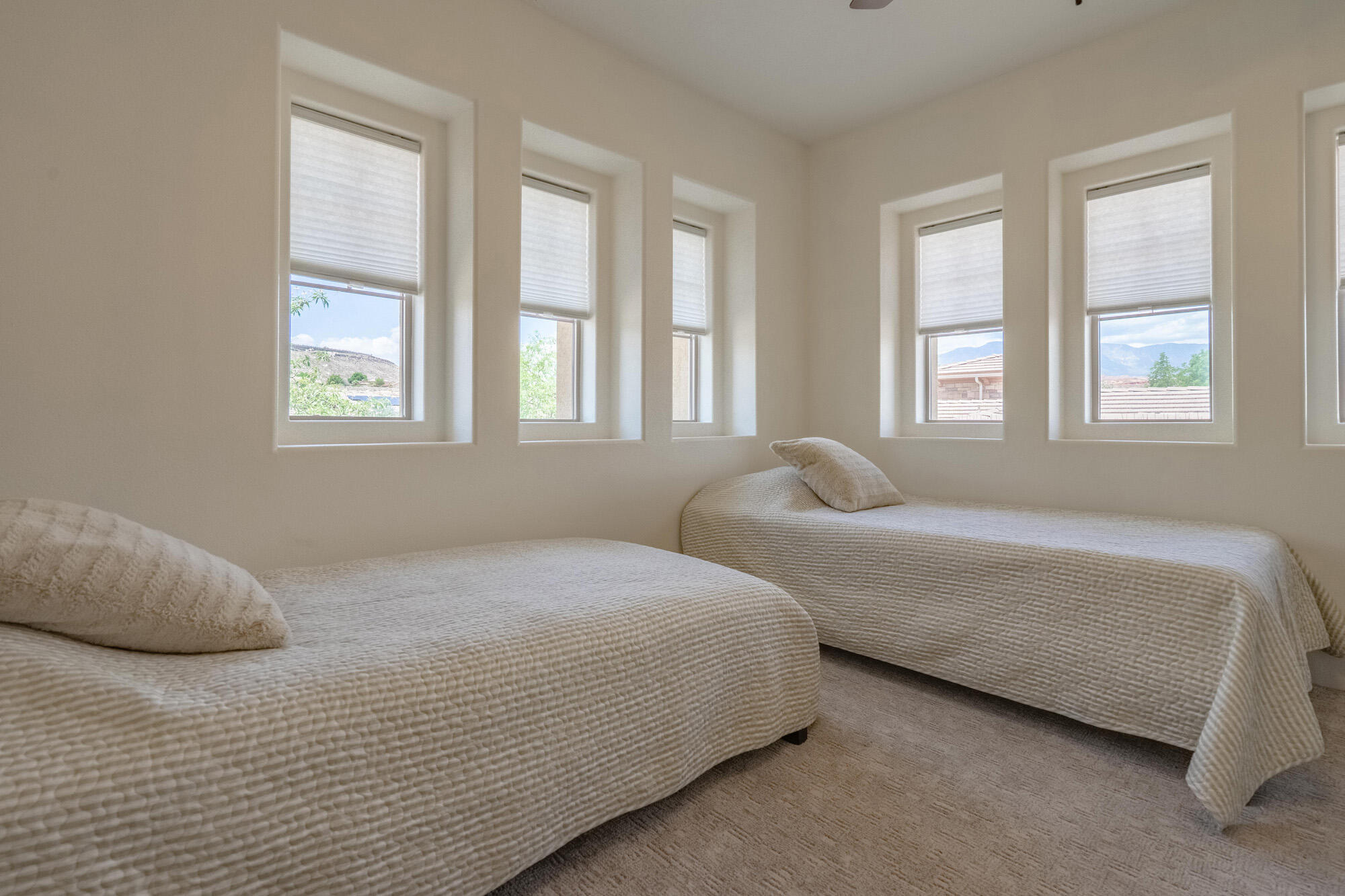 LIBERTY GREENS - Residential