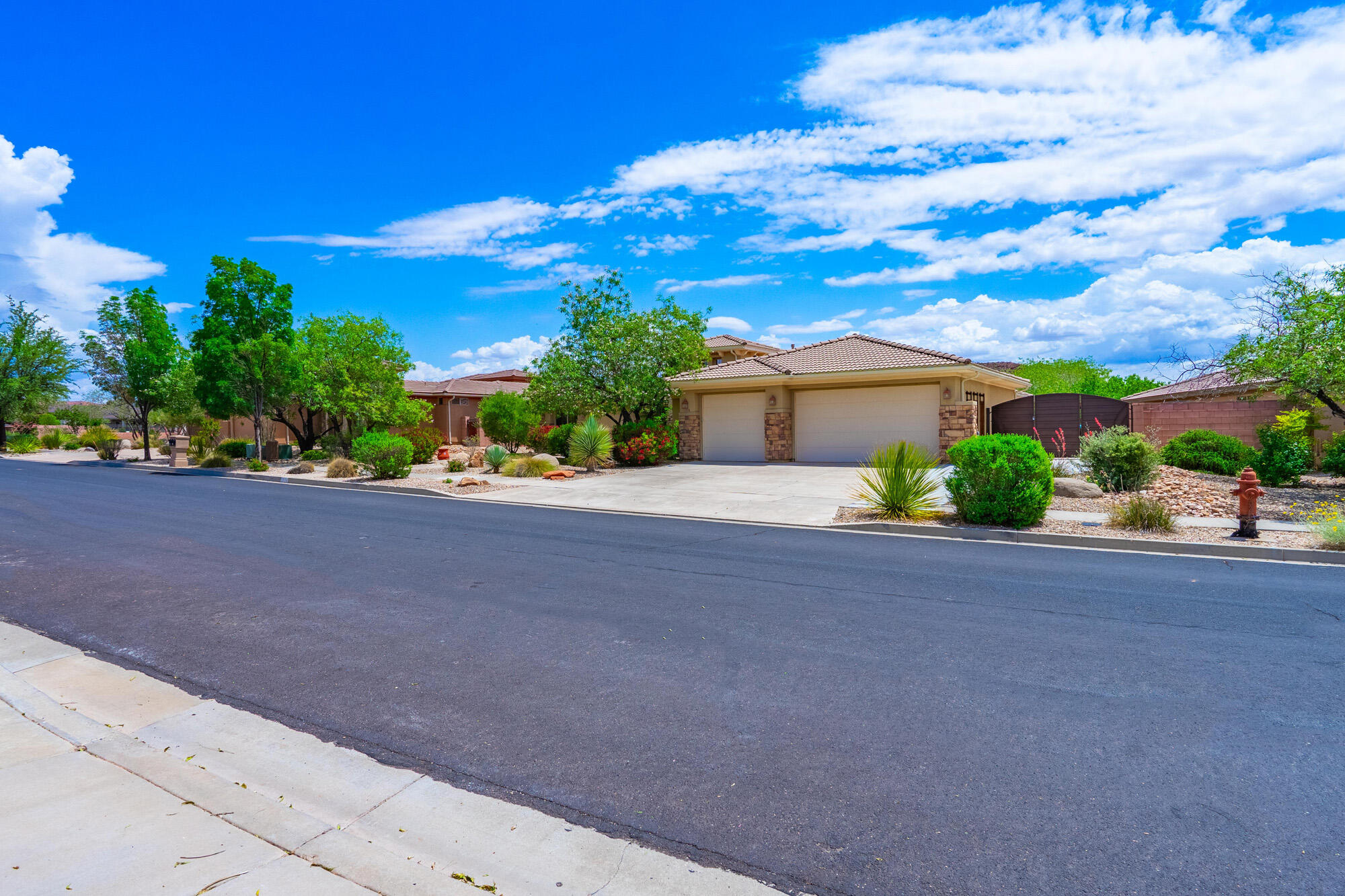 LIBERTY GREENS - Residential