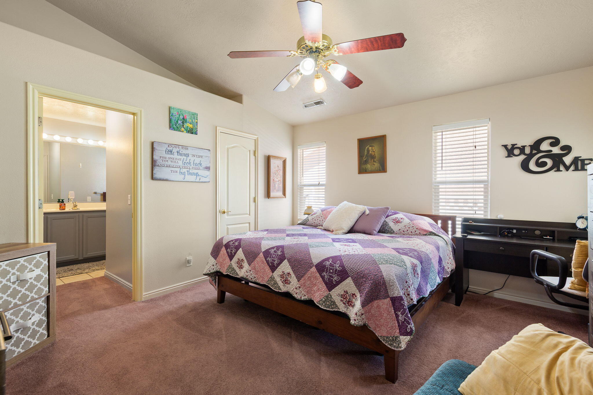 RIDGEPOINTE - Residential