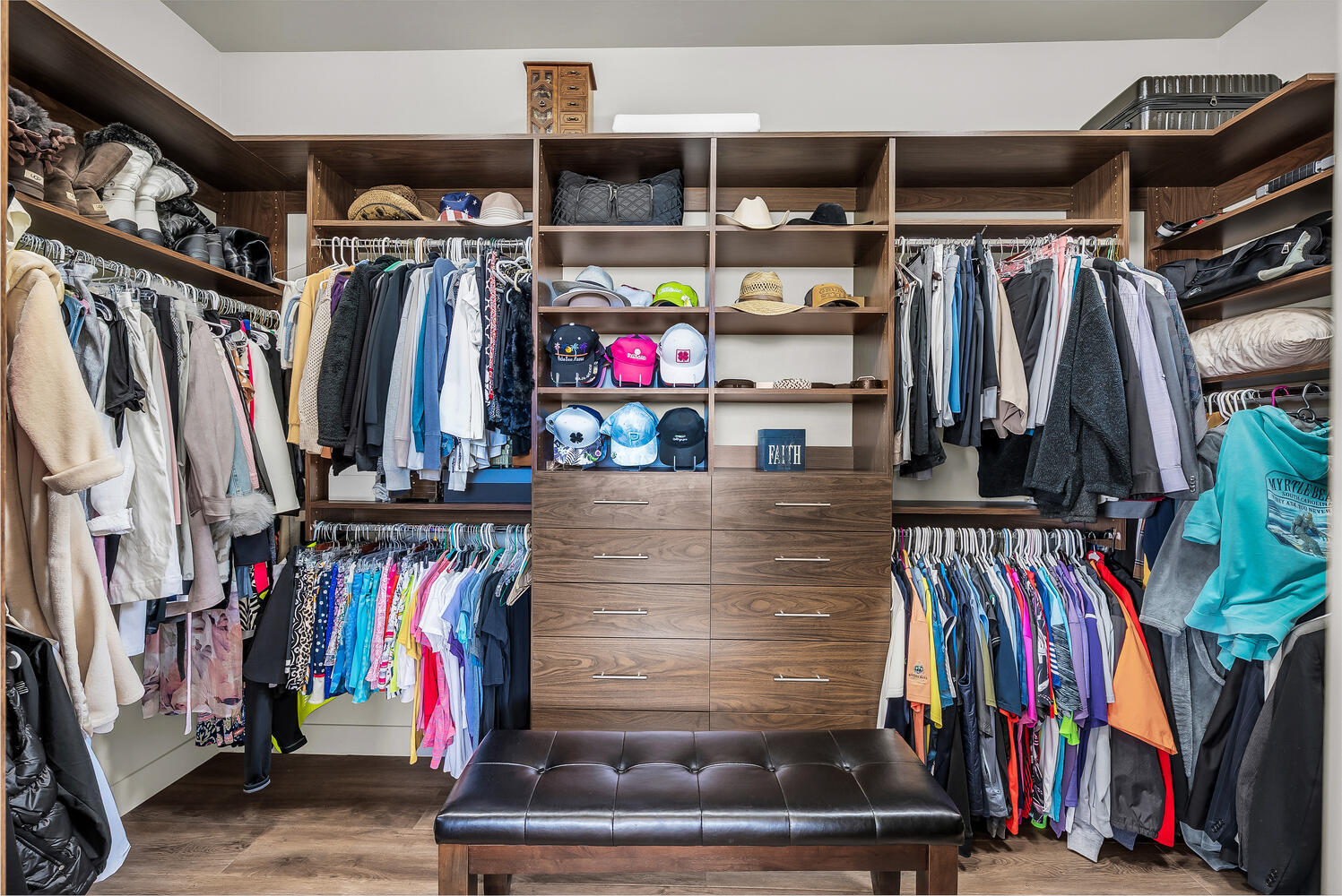 VISTAS AT ENTRADA - Residential