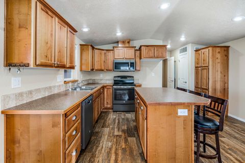 Tiny photo for 448 E Telegraph ST E #136, Washington, UT 84780 (MLS # 25-260717)