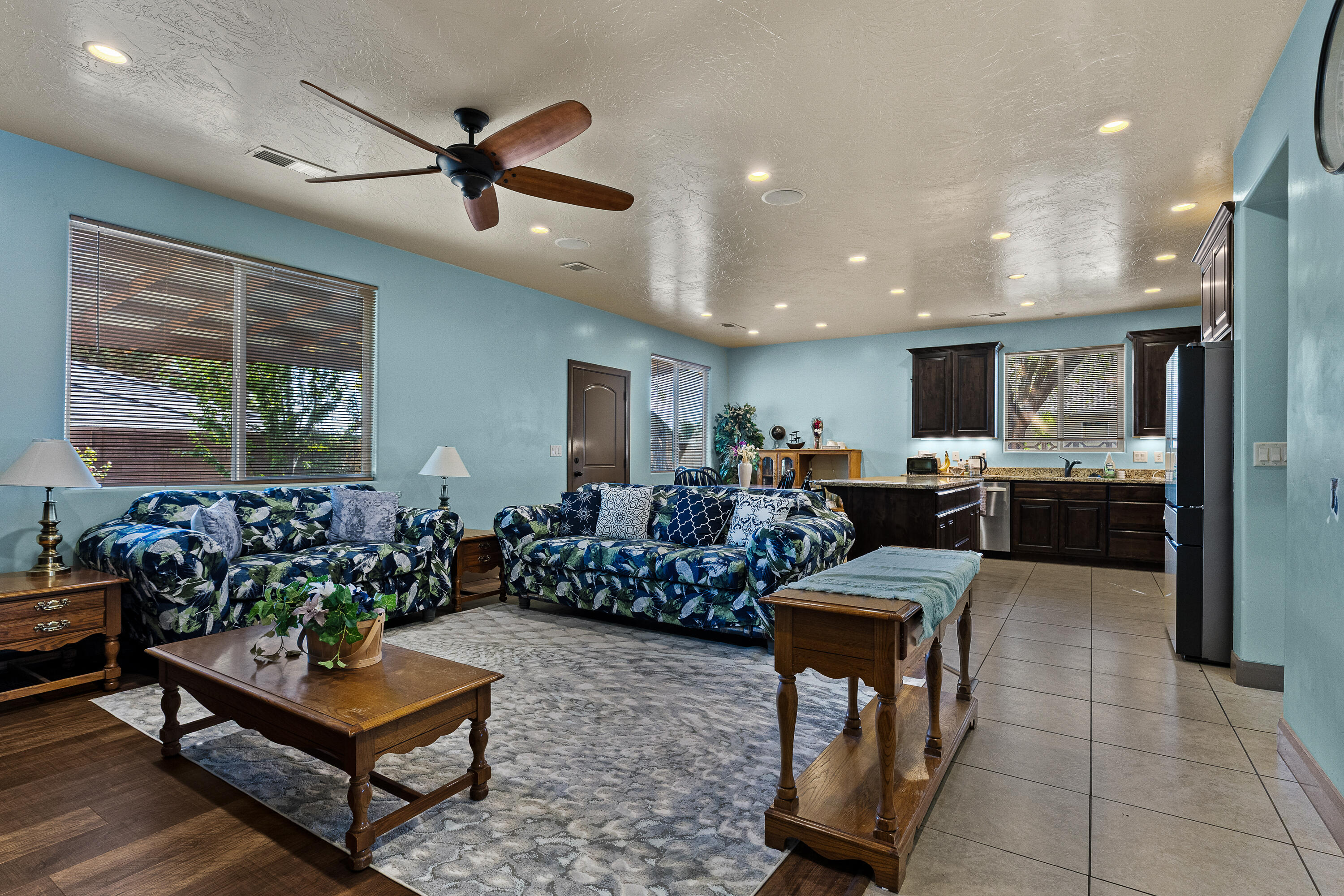 CLUFF MINOR - Residential