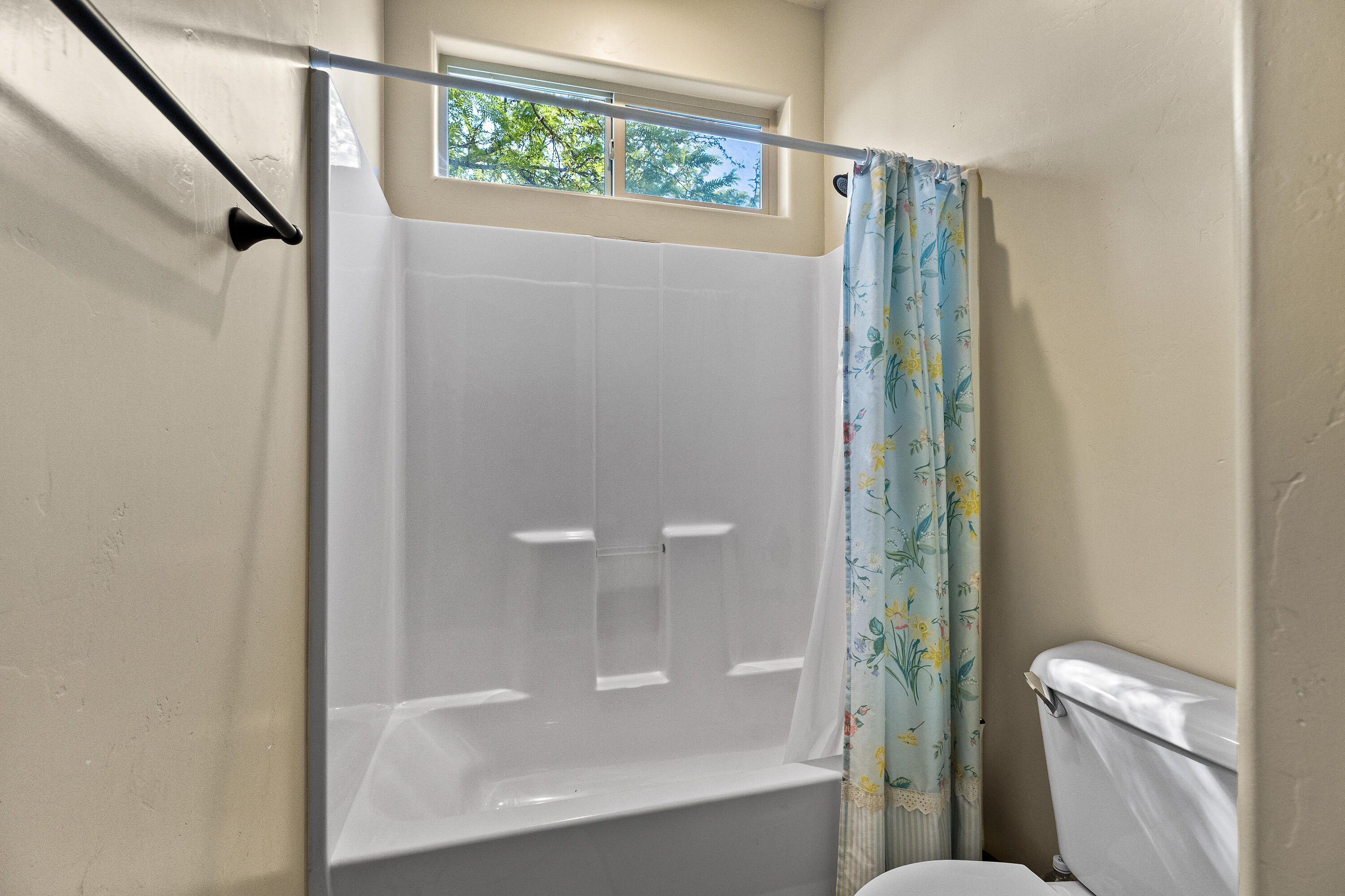 CLUFF MINOR - Residential