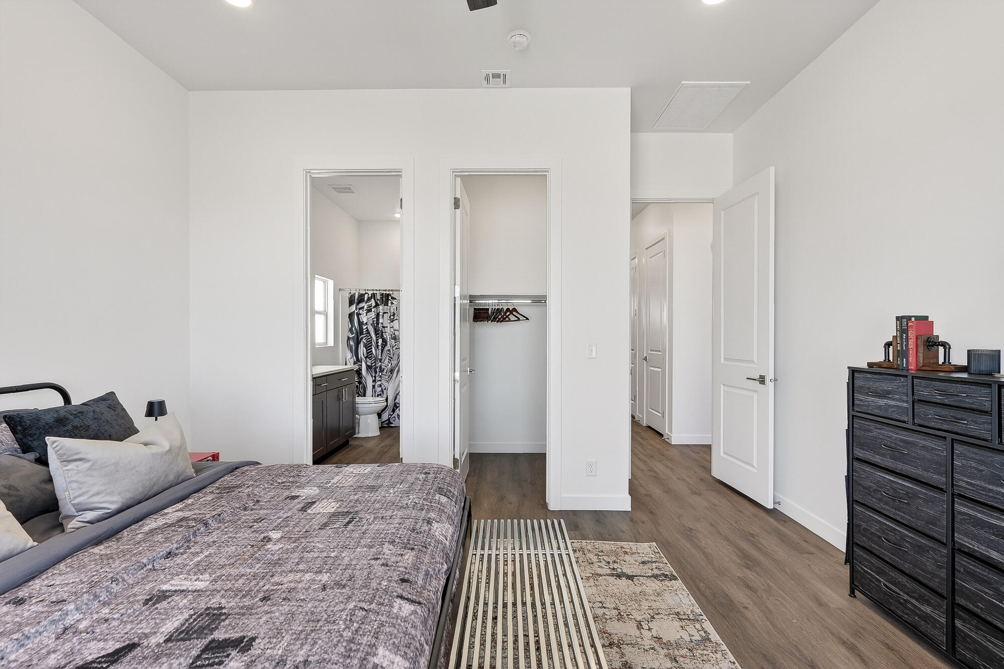 SKY VIEW ESTATES - Residential