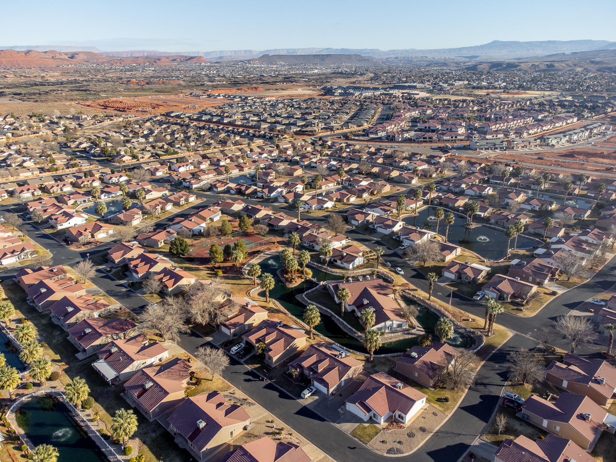 PADRE LAKES TOWNHOMES - Residential