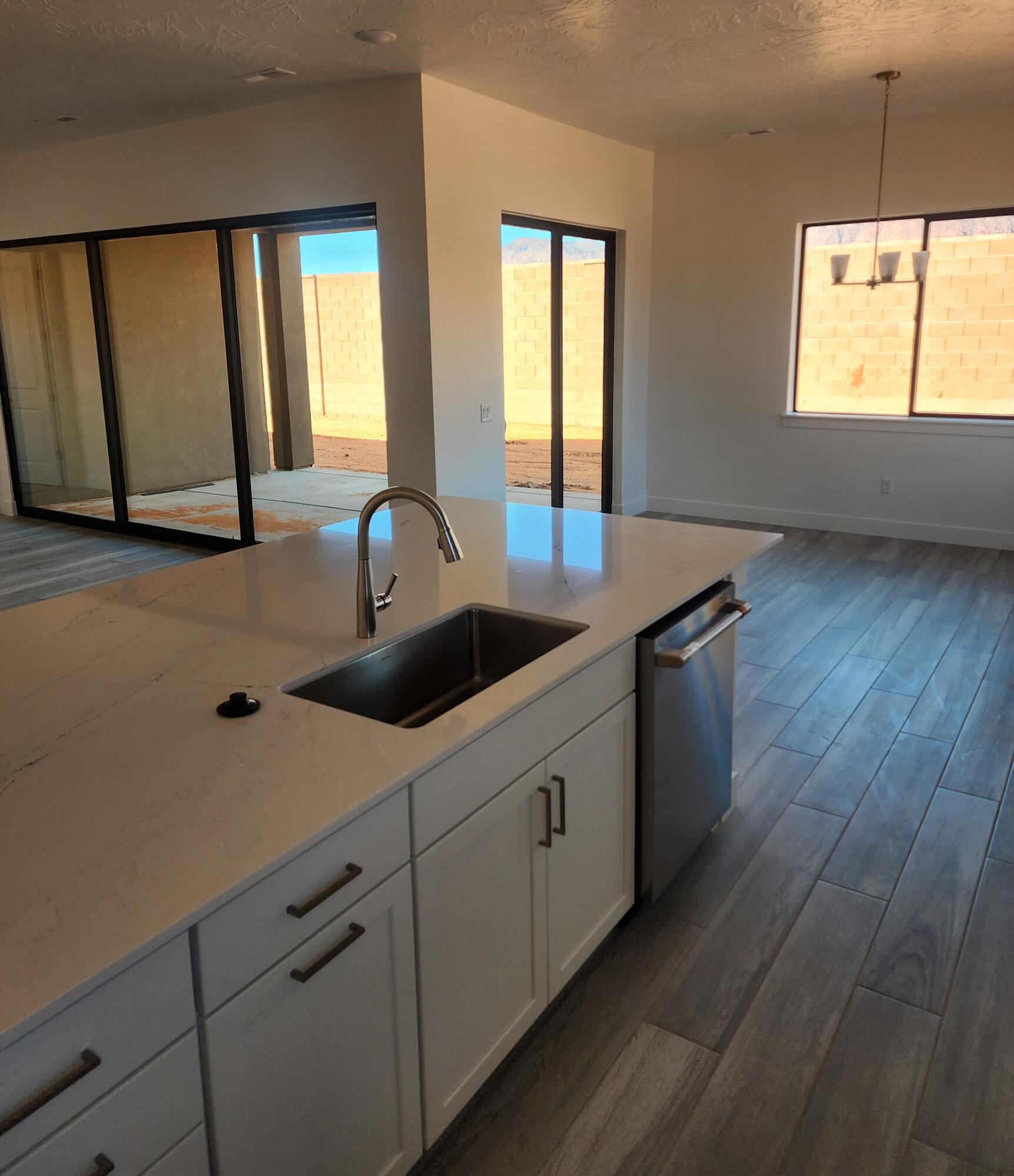 DESERT COVE ESTATES - Residential